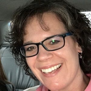 Meet your Posher, Debbie